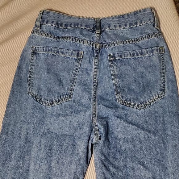 Jeans - Picture 5 of 5